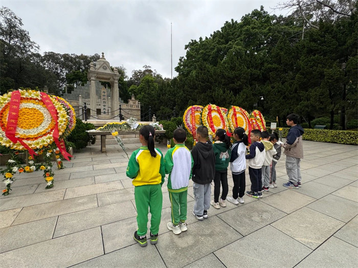 緬懷英烈志，傳承民族魂—黃花崗七十二烈士陵園祭奠活動(dòng)  -2